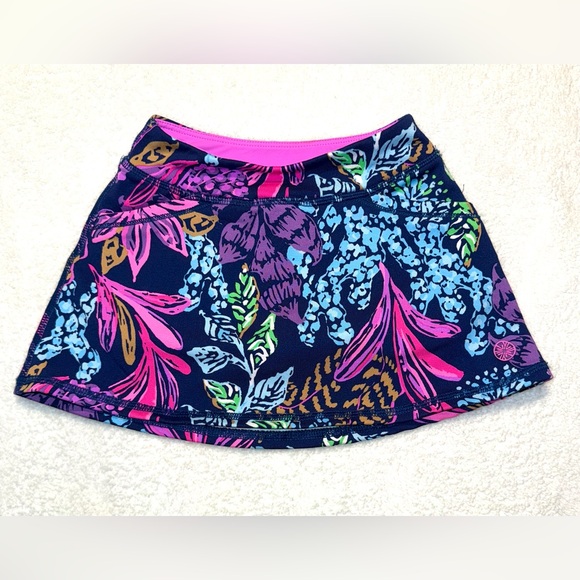 Lilly Pulitzer Other - Lilly Pulitzer Luxletic skort w/ navy and pink floral print, size 2/3, EUC